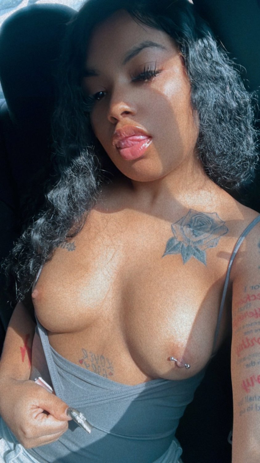 Lesbihookup_2024 #DH1hgbcI