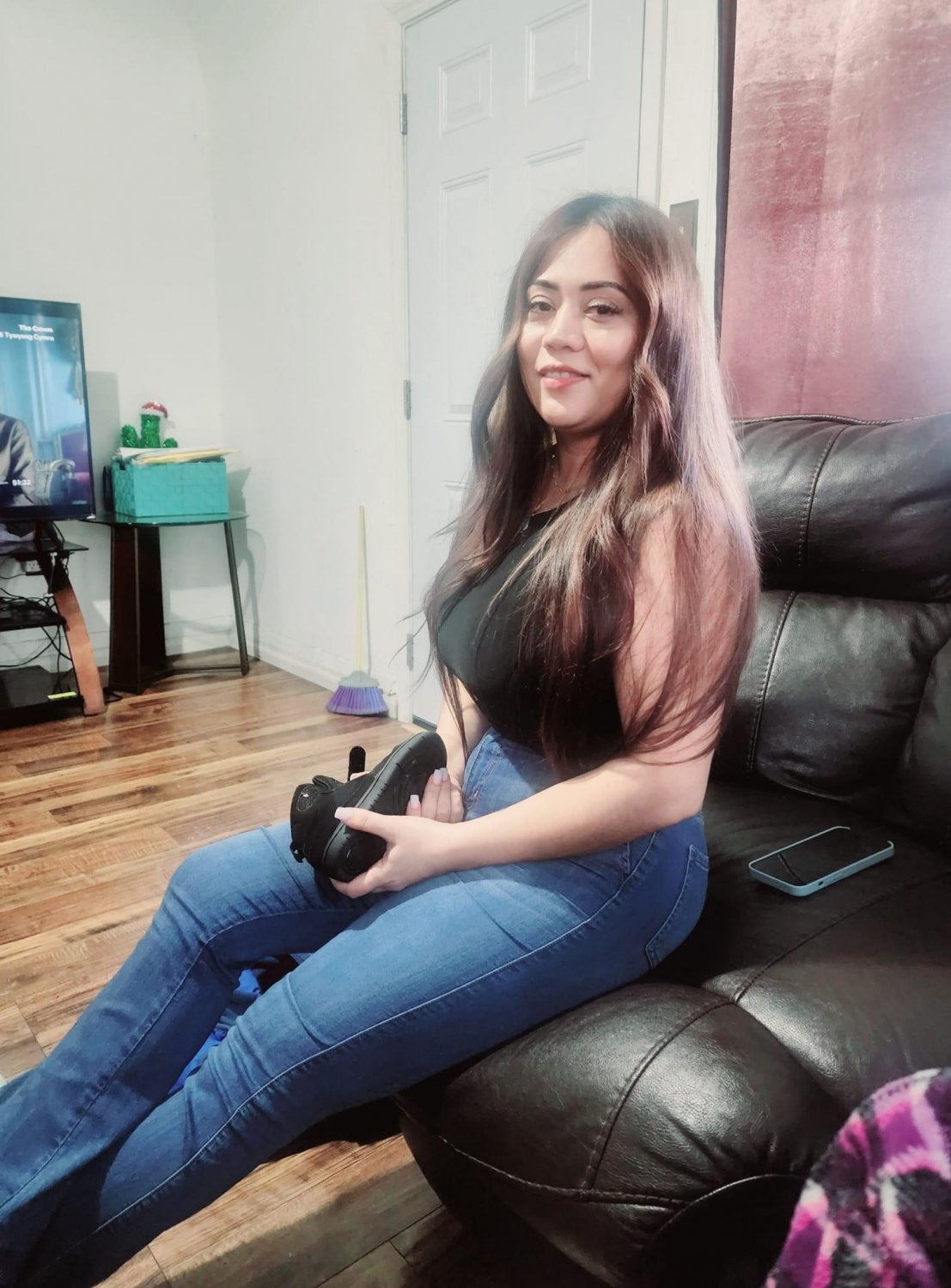 My homies cousin I wanna smash so bad Lol #llBogEqC