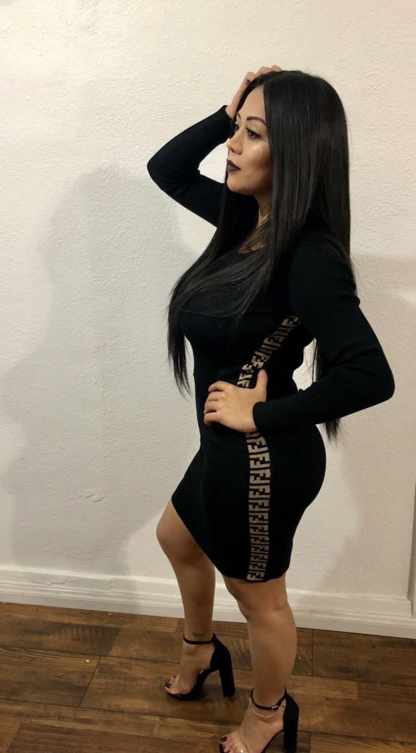 My homies cousin I wanna smash so bad Lol #yUSGR5Rn