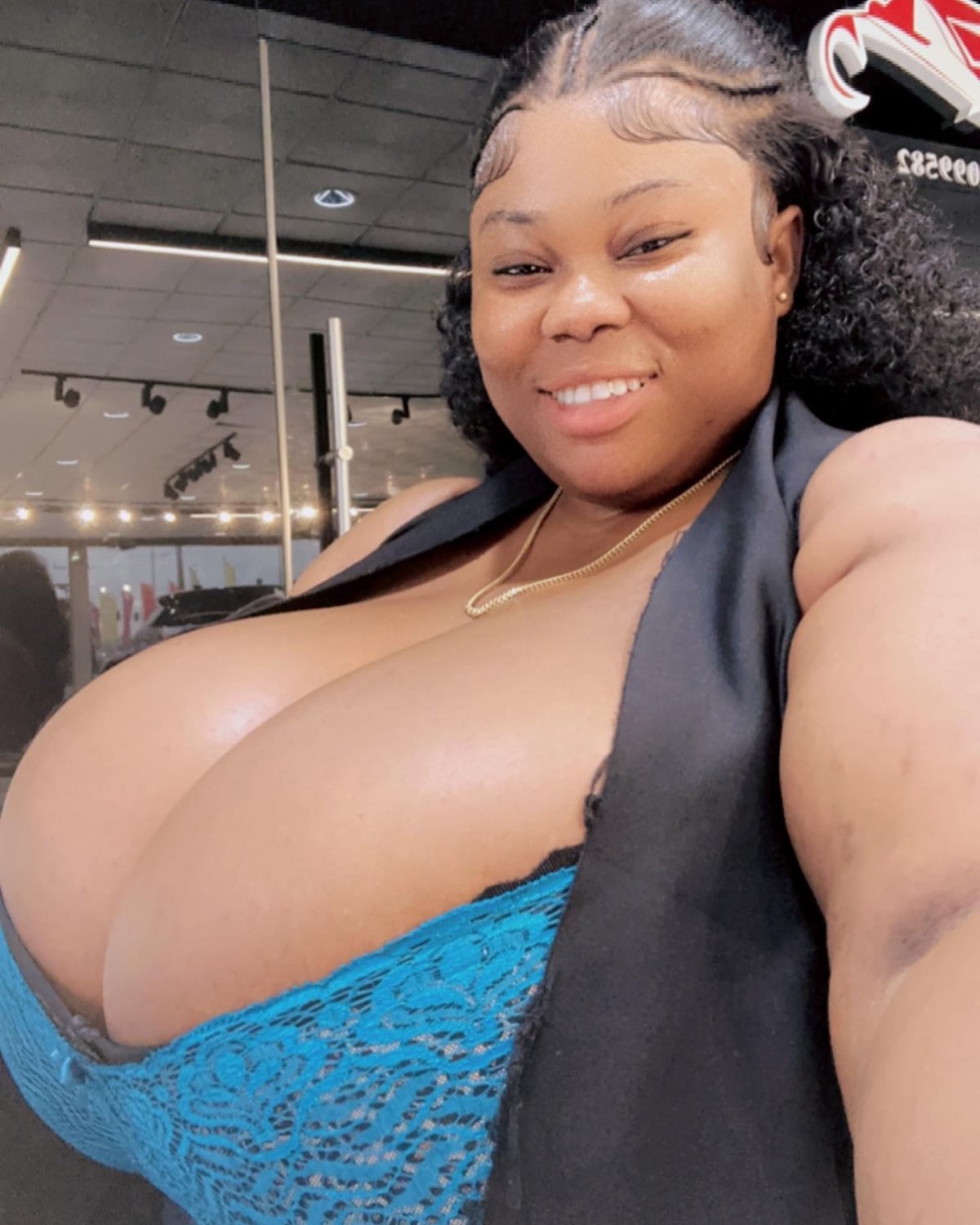 Cute African girl with giant black tits - Porn - EroMe