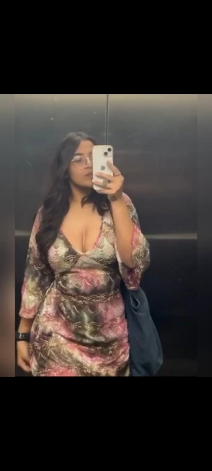 Thick Latina Selfies #R3lGaRoj