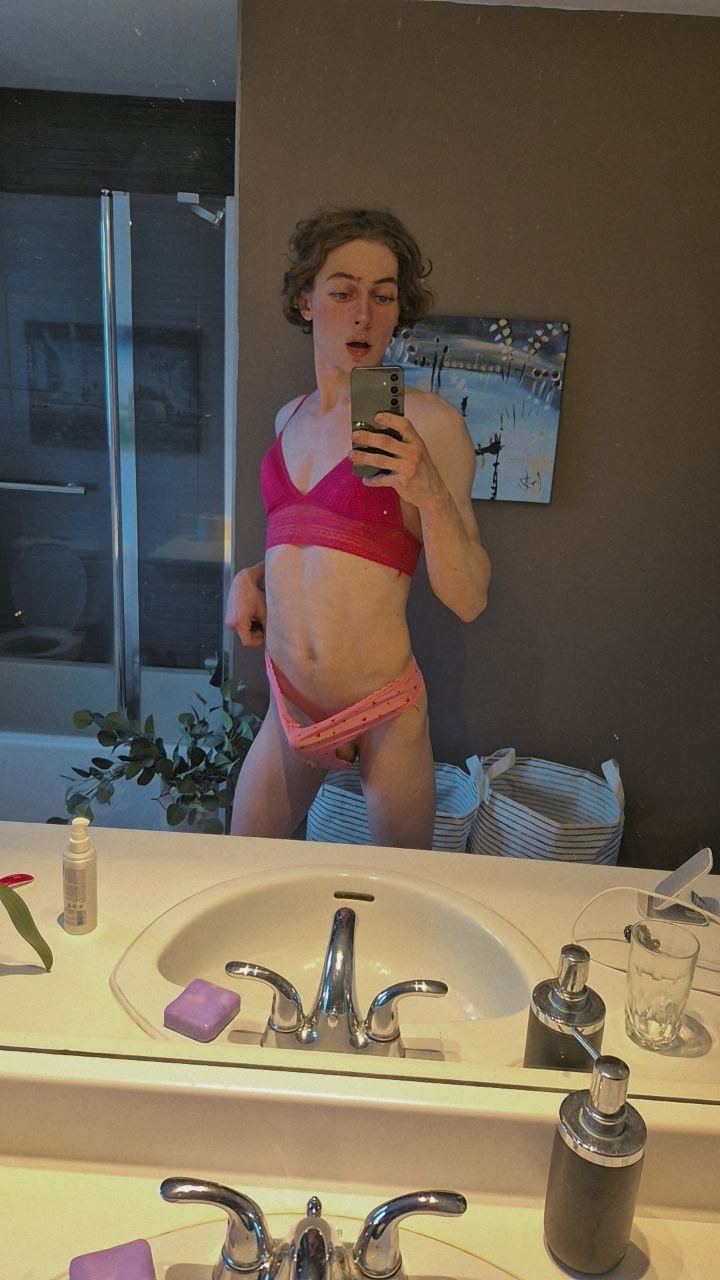 Sissy fag Tommy #UCC3bBQm