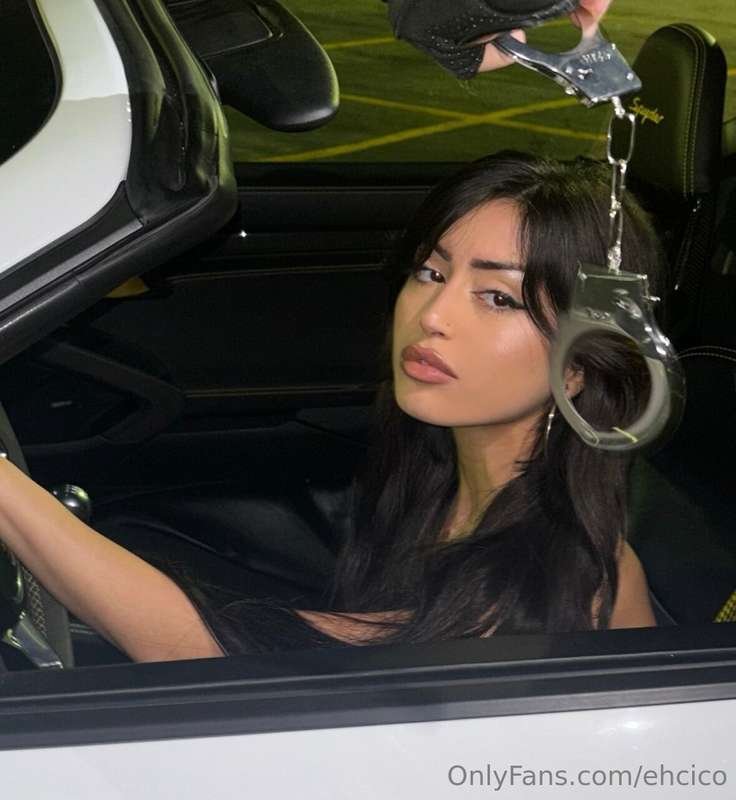 Amateur #1090 #3BjGqwFu