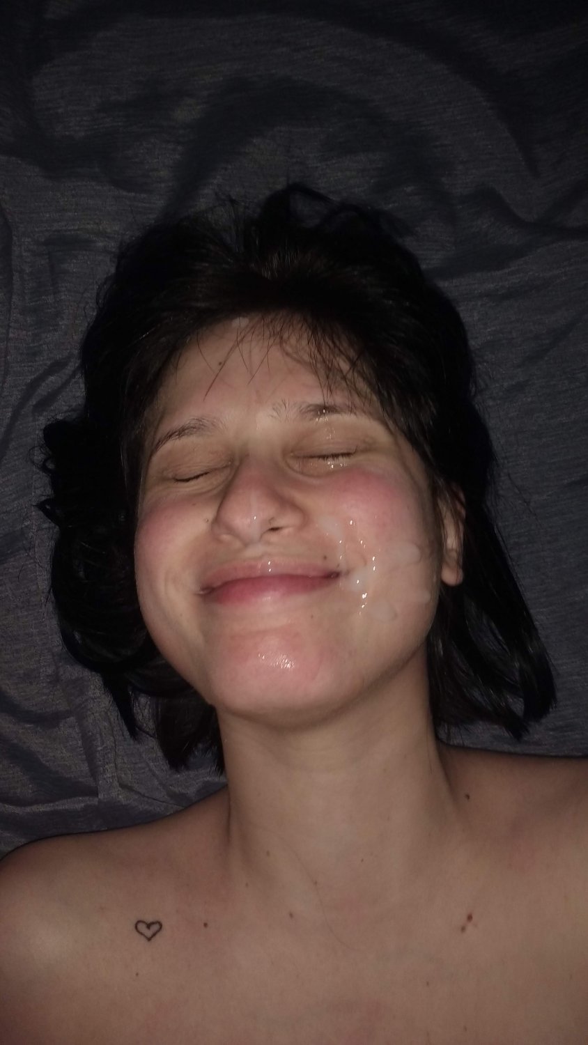 Você é de Porto Alegre? Conhece a Carol? Sabia que ela era safada assim? #jt0c90uX