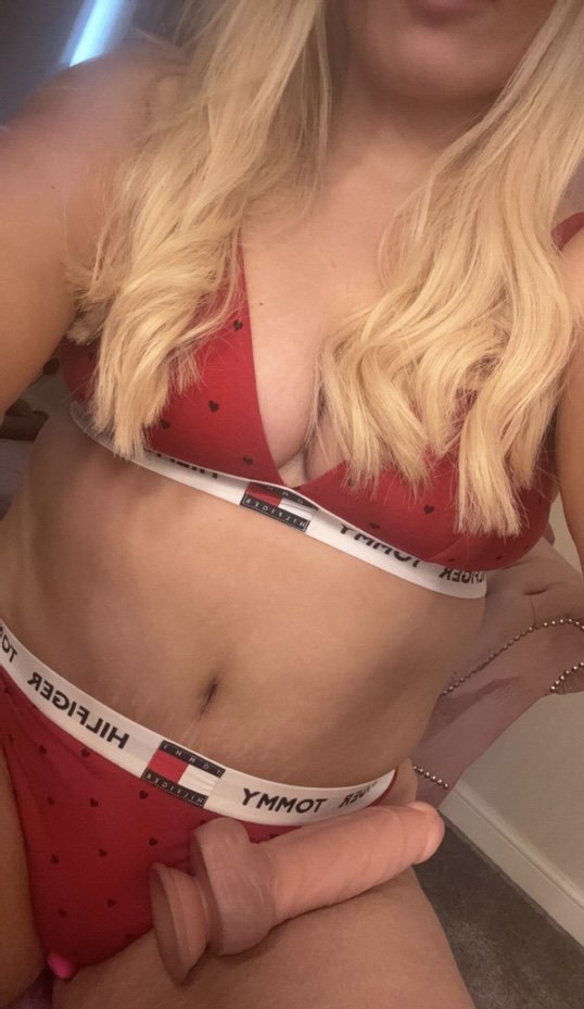 Hot milfs spicy pics leaked #CHNvMlsc